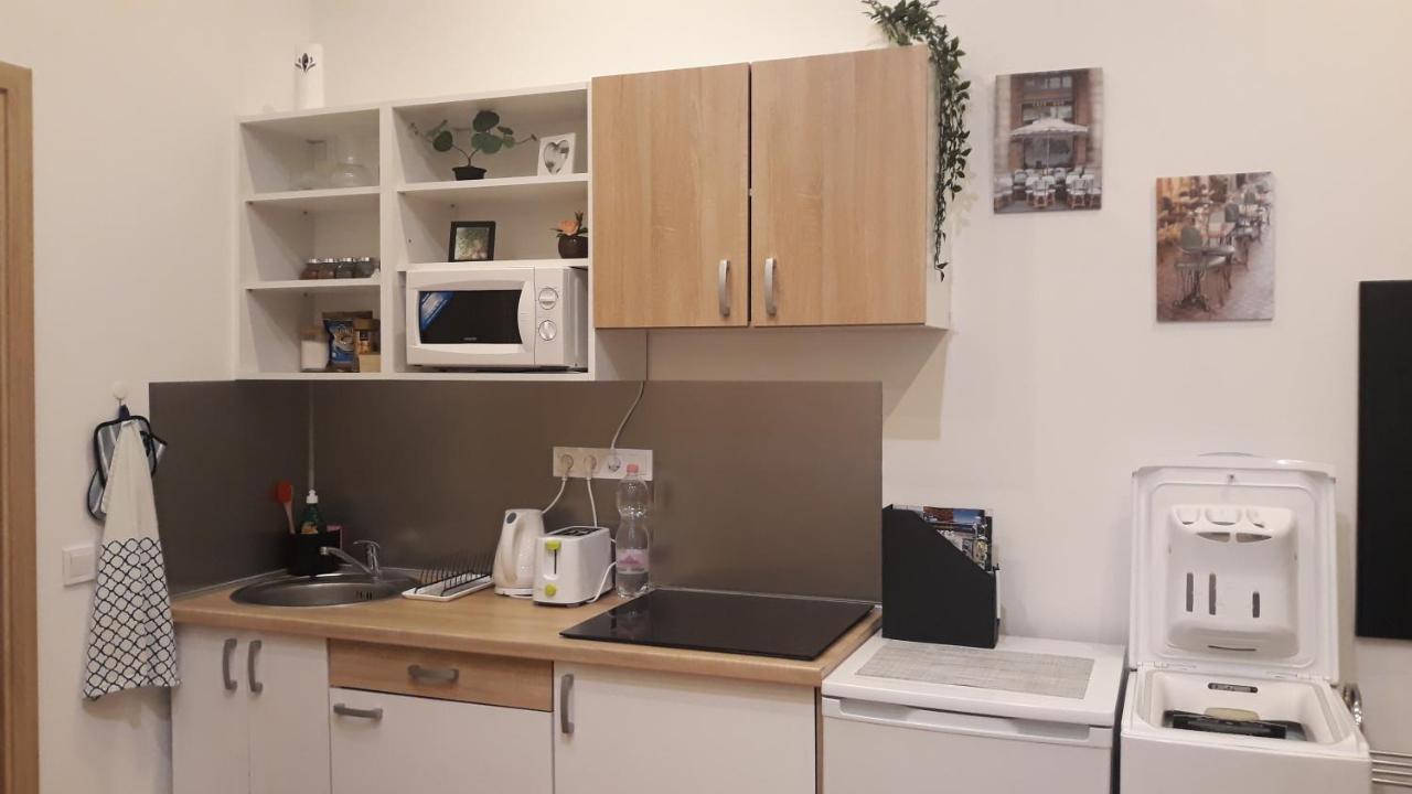 M&M Apartment Budapest House Zewnętrze zdjęcie