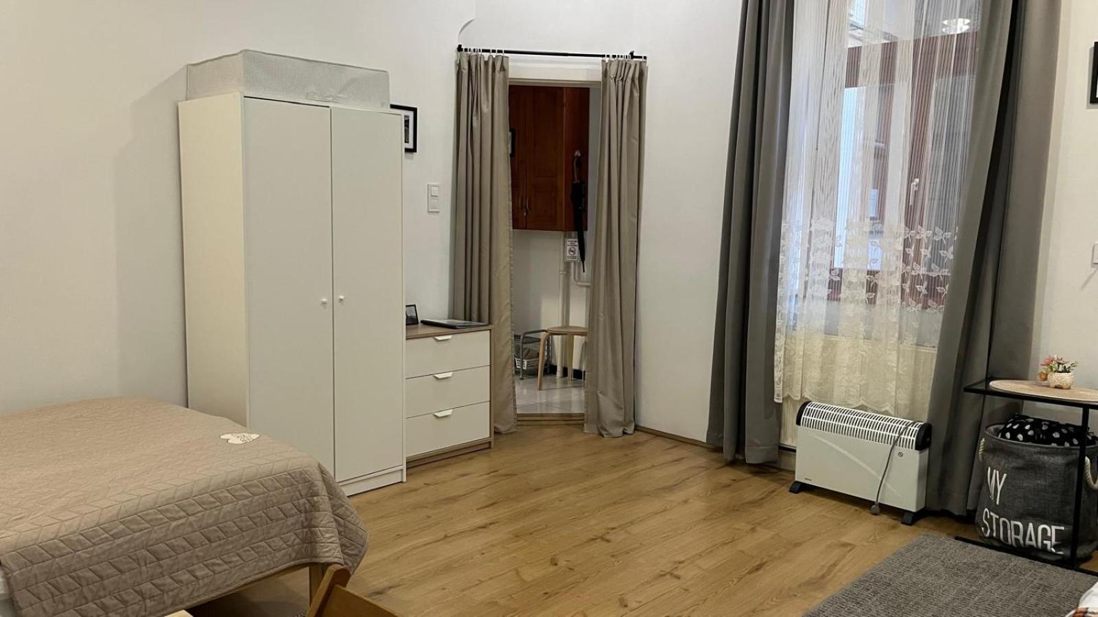 M&M Apartment Budapest House Zewnętrze zdjęcie